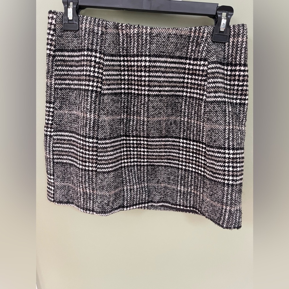 Forever 21 Plaid skirt
